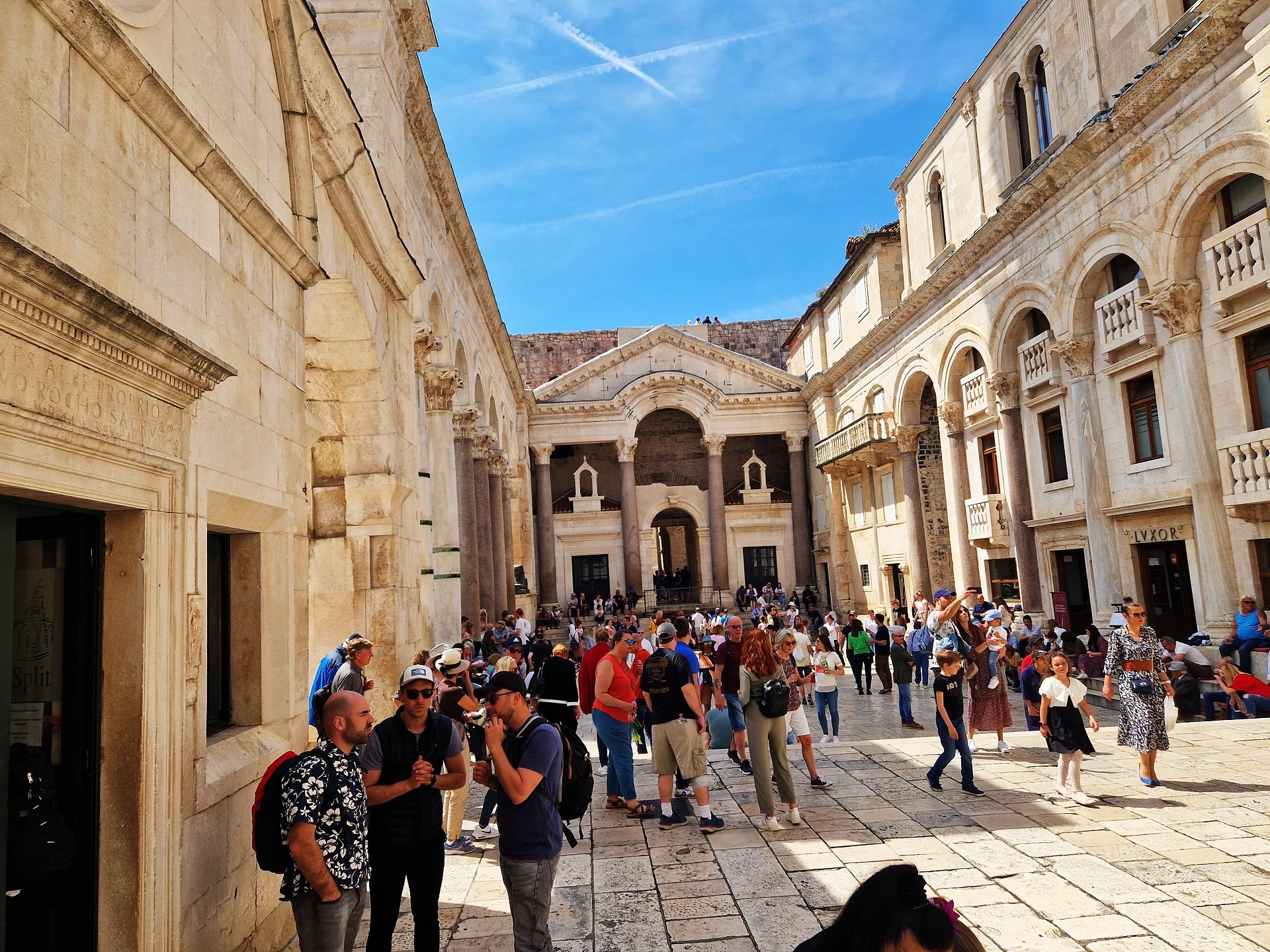 Banica apartments & rooms 2